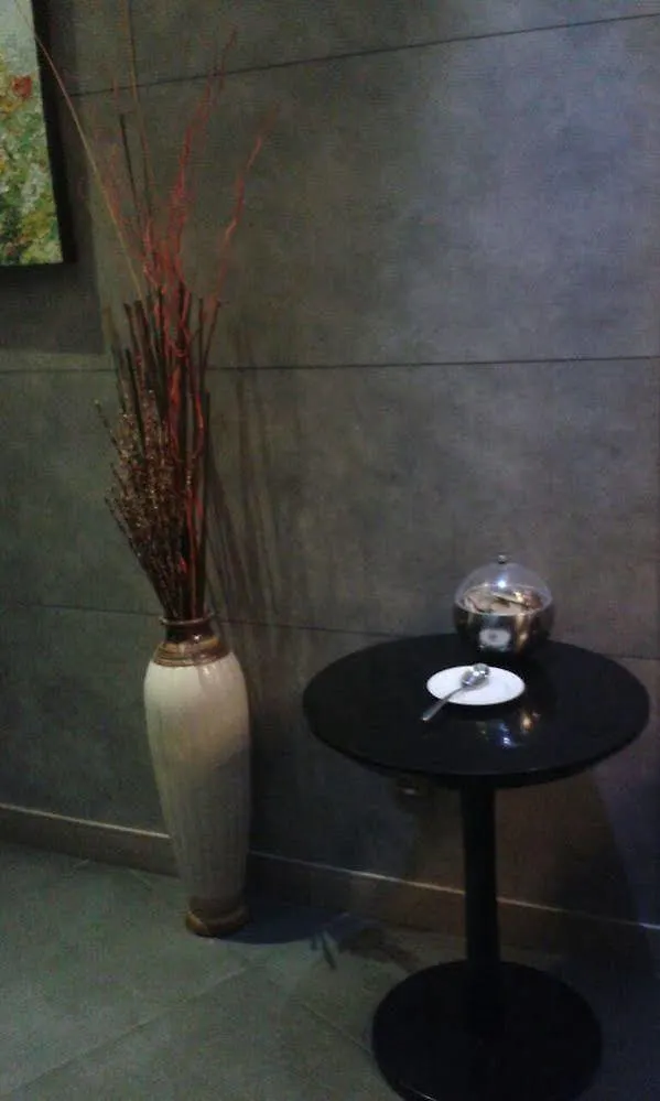****  Отель Plaza Premium Lounge Байан-Лепас Малайзия